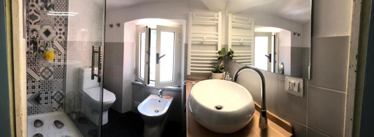 Appartamento La Casa delle Fiorentine La Spezia Esterno foto